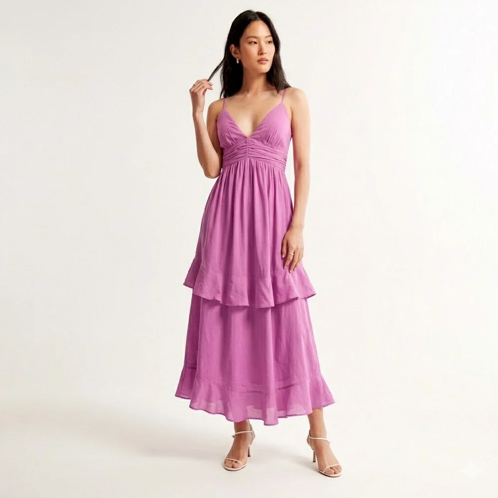 Abercrombie & Fitch Tiered Maxi Dress with Spaghetti Straps - Purple - Picture 2 of 5